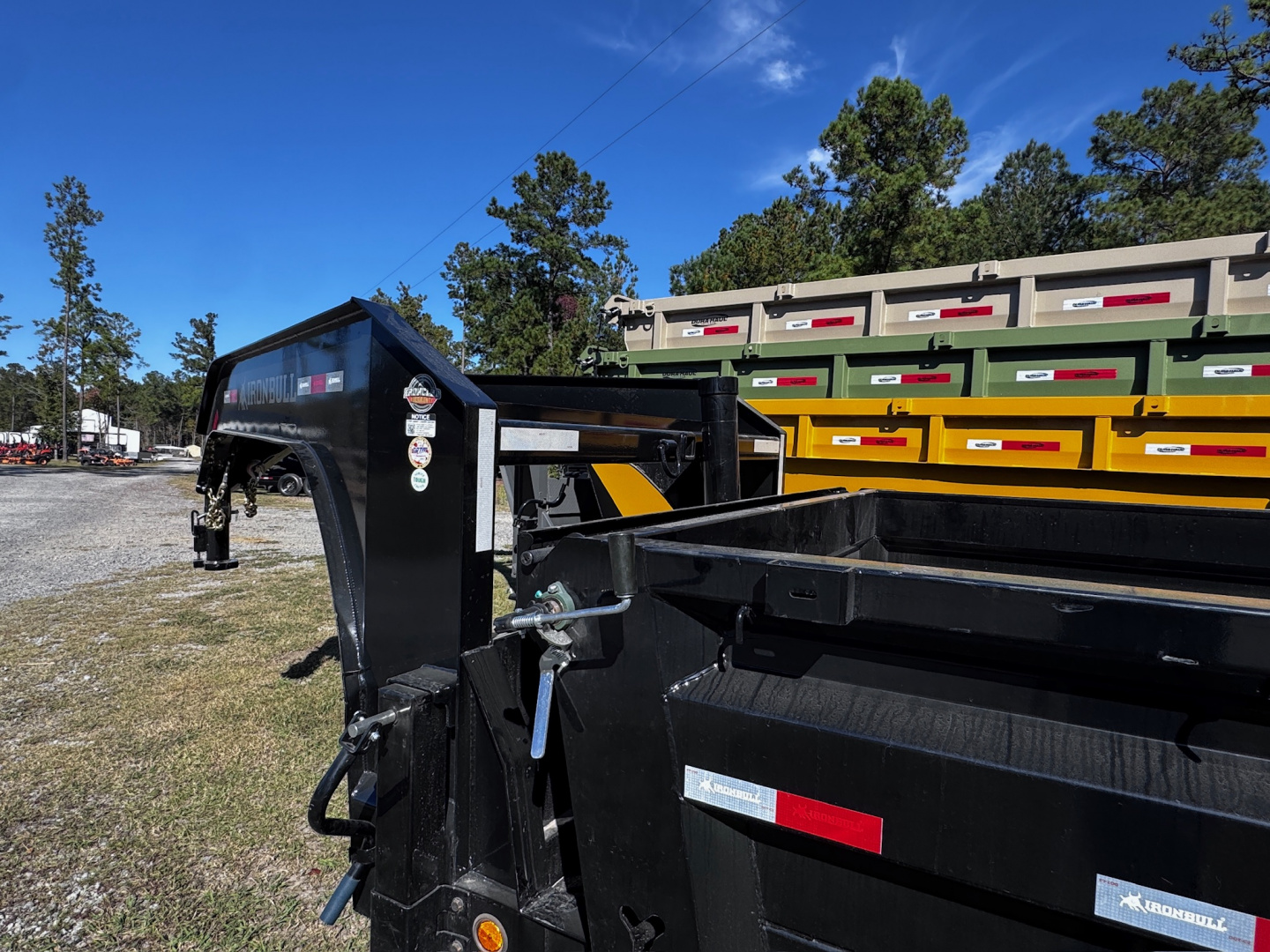 New 2026 Iron Bull 83X16 TRI-AXLE GOOSENECK 21K Dump Trailer