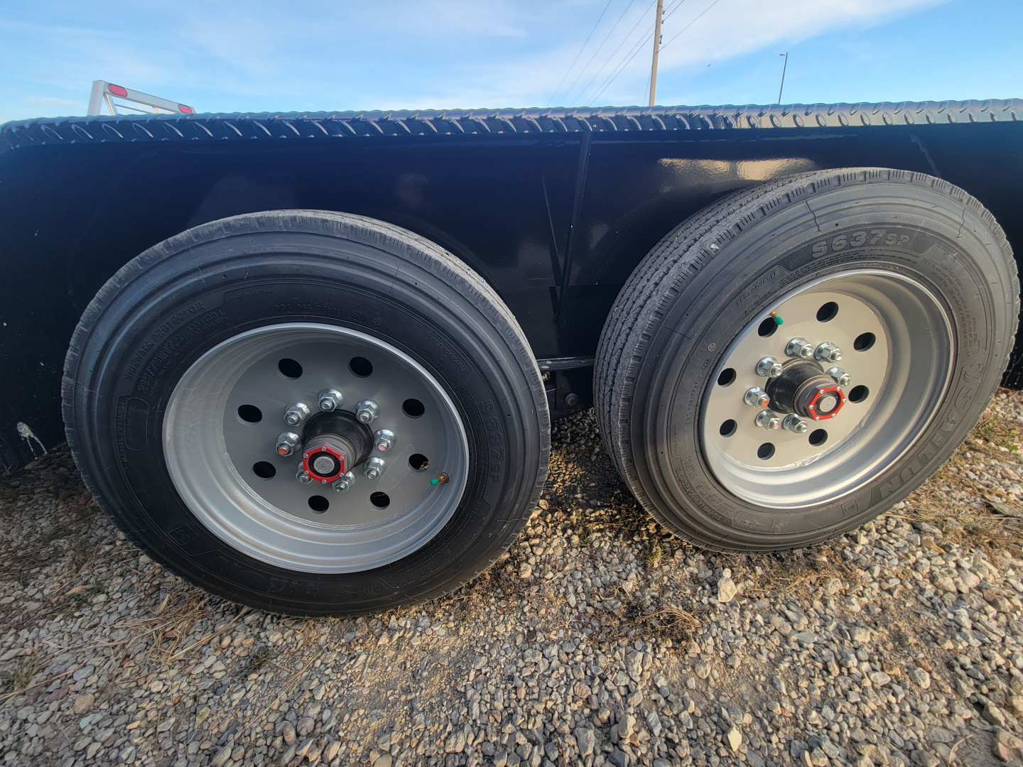 New 2026 Sure-Trac 7x18+4 Pro Series Beam Equipment Tilt Trailer