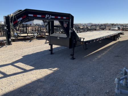 Used 2022 PJ 102 x40' GN Low Pro Flatbed w/ Monster Ramps- LD