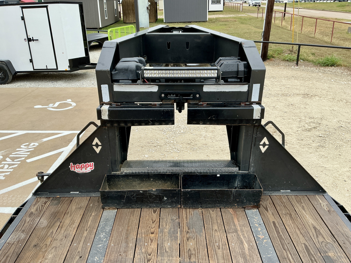 Used 2023 Diamond C 102"x35' GN Flatbed- FMAX212