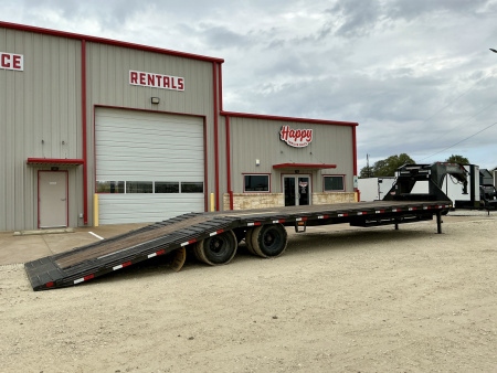 Used 2023 Diamond C 102"x35' GN Flatbed- FMAX212