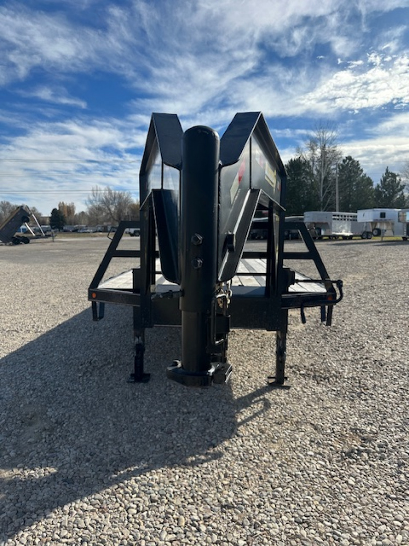 Used 2019 Diamond T Flatbed Flatbed Trailer