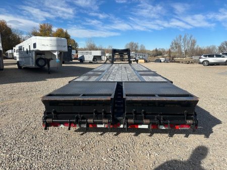 Used 2019 Diamond T Flatbed Flatbed Trailer