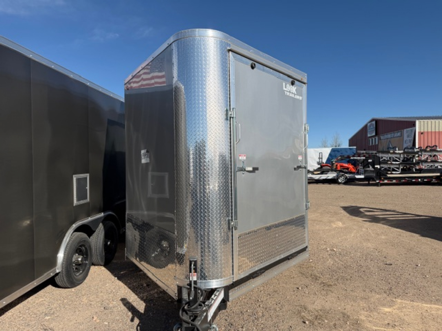 New 2026 Look Trailers Snowmobile Trailer ELEMENT - 8.5X21-- WITH RAMP IN V-NOSE