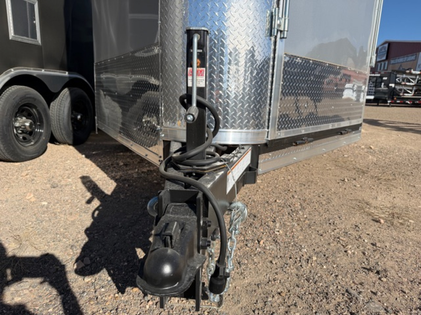 New 2026 Look Trailers Snowmobile Trailer ELEMENT - 8.5X21-- WITH RAMP IN V-NOSE