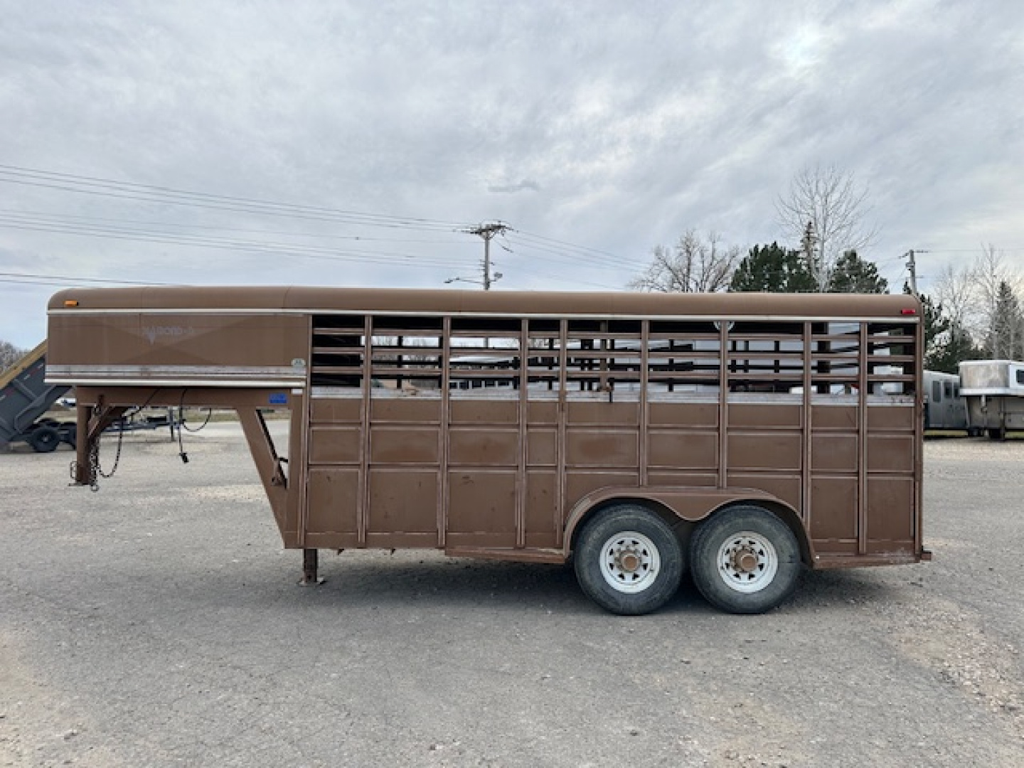 Used 1990 Diamond D 16' Stock