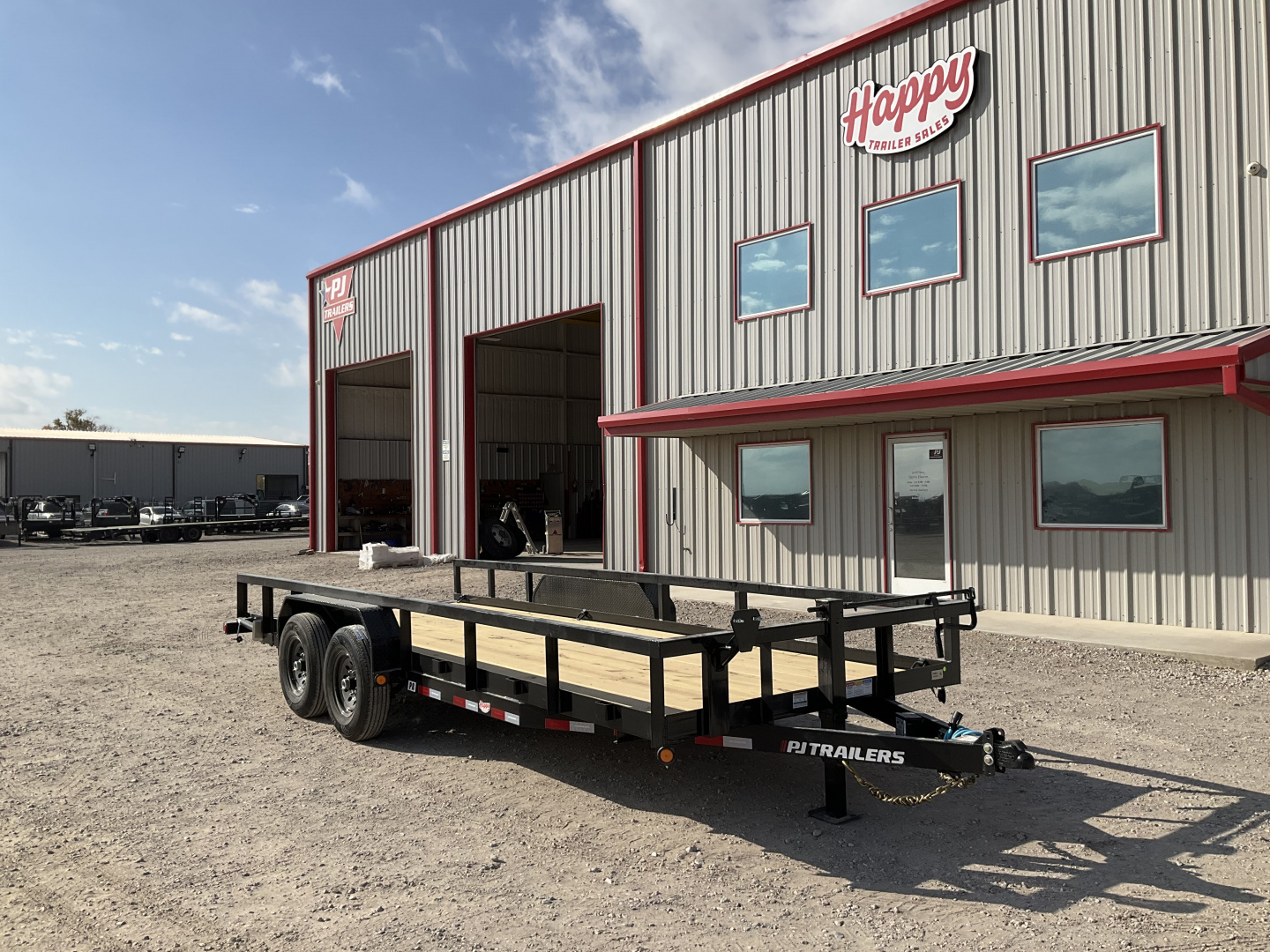 New 2026 PJ 83"x20' Angle Pipetop Trailer – P8