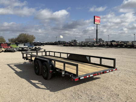 New 2026 PJ 83"x20' Angle Pipetop Trailer – P8