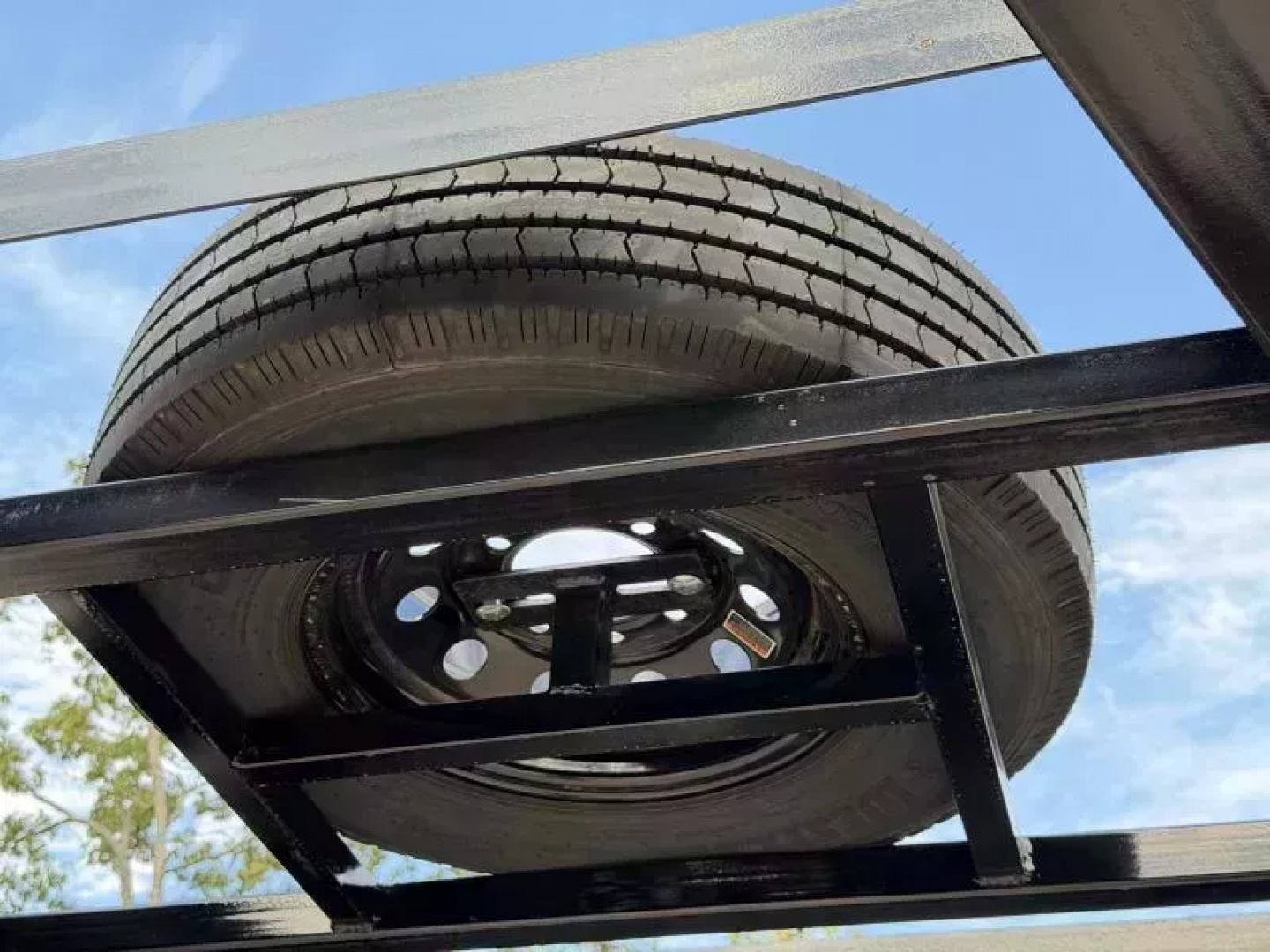 New 2026 TrailMaxx Trailers 83X16 HIGH SIDE 14K GVWR GOOSENECK Dump Trailer