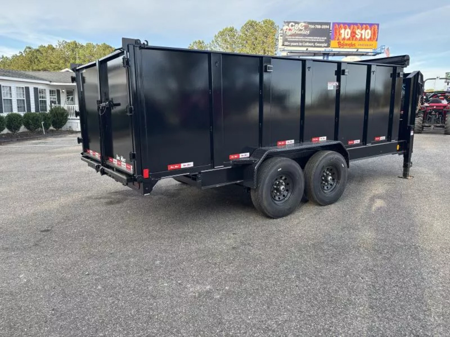 New 2025 TrailMaxx Trailers 83X16 HIGH SIDE TELESCOPIC GOOSENECK Dump Trailer