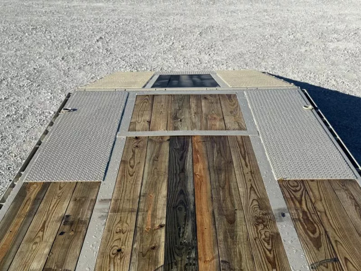 New 2026 RawMaxx HTX 102X32 GOOSENECK HYDRAULIC DISC BRAKE 11' HYDRAULIC DOVE/JACKS 30K GVWR