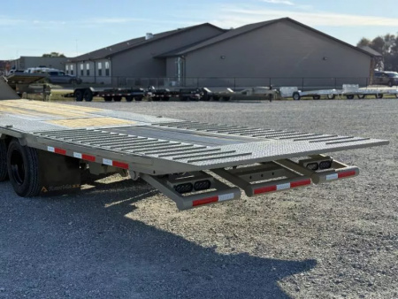 New 2026 RawMaxx HTX 102X32 GOOSENECK HYDRAULIC DISC BRAKE 11' HYDRAULIC DOVE/JACKS 30K GVWR