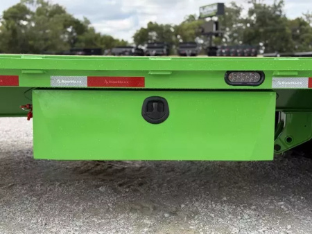 New 2026 RawMaxx HTX 102X32 GOOSENECK HYDRAULIC DISC BRAKE 11' HYDRAULIC DOVE/JACKS 24K GVWR