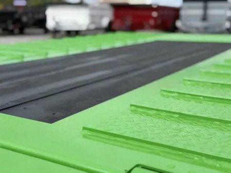 New 2026 RawMaxx HTX 102X32 GOOSENECK HYDRAULIC DISC BRAKE 11' HYDRAULIC DOVE/JACKS 24K GVWR