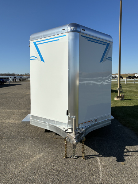 New 2026 4-Star 2 Horse Slant Load Horse Trailer