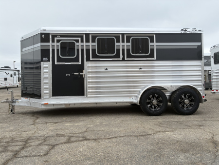 New 2027 4-Star 3H Slant Load Horse Trailer