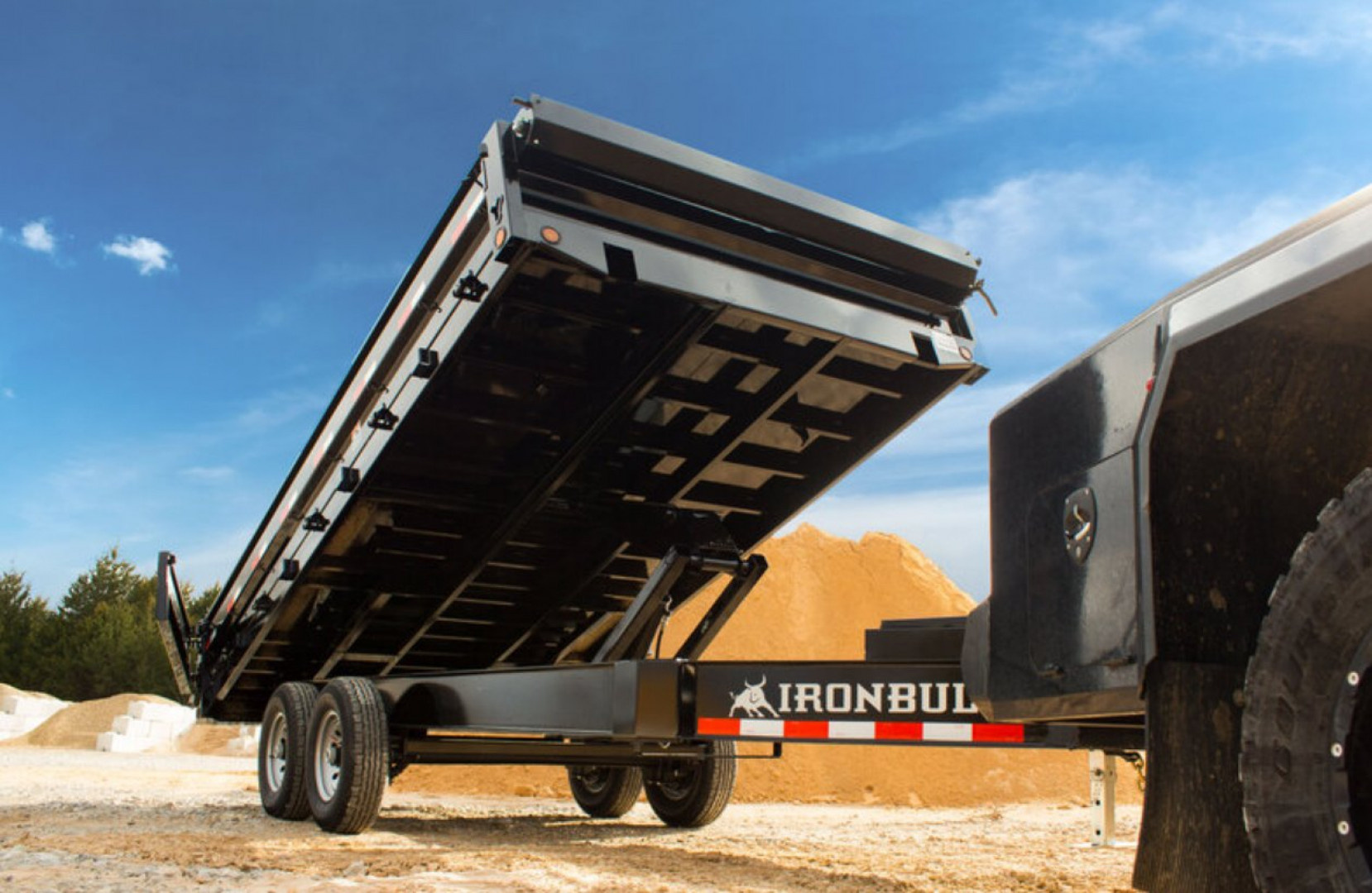 New 2026 Iron Bull DDP9616072 Dump Trailer / 8X16 DECKOVER DUMP / 18" FOLD DOWN SIDES / RAMPS/ TARP / SCISSOR HOIST / 2-7,000# ELECTRIC BRAKE AXLES