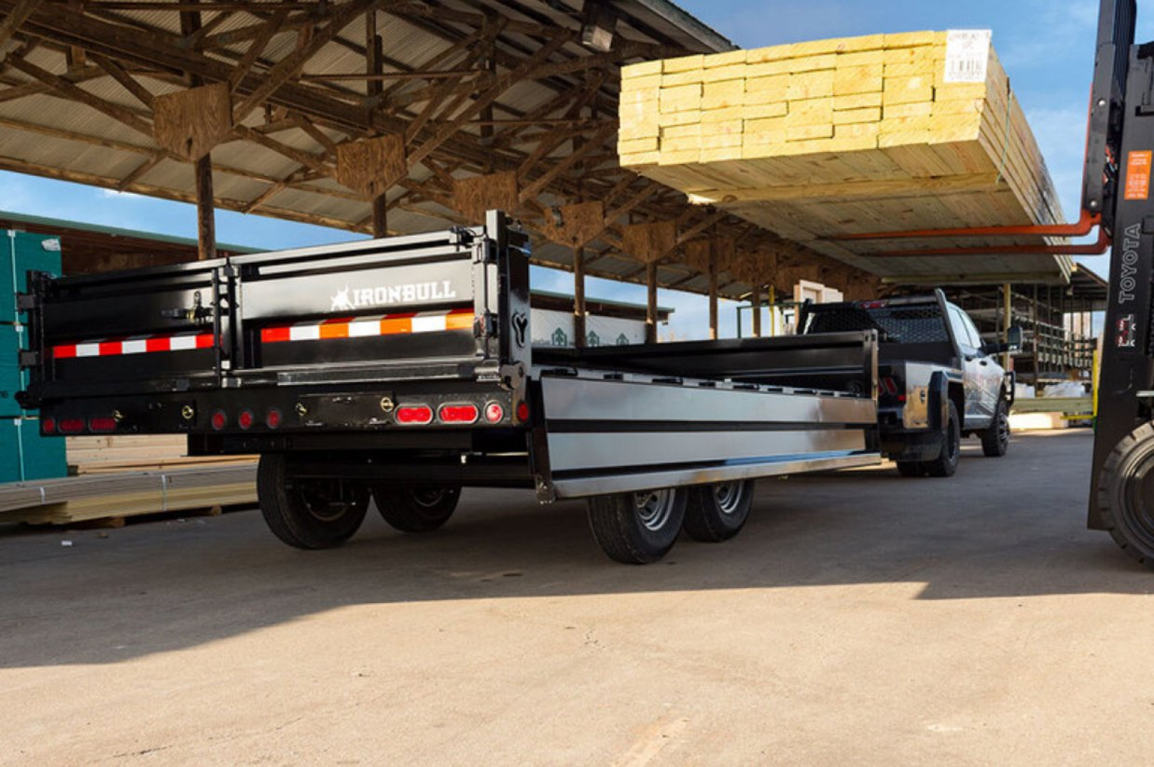 New 2026 Iron Bull DDP9616072 Dump Trailer / 8X16 DECKOVER DUMP / 18" FOLD DOWN SIDES / RAMPS/ TARP / SCISSOR HOIST / 2-7,000# ELECTRIC BRAKE AXLES