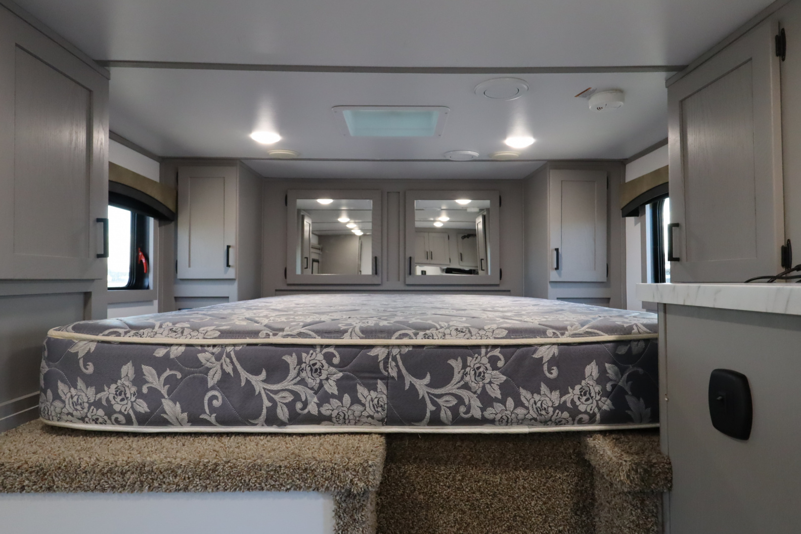 Used 2022 Bison 4 Horse LQ Slide-out Horse Trailer