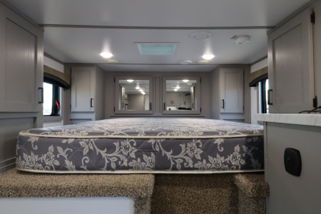 Used 2022 Bison 4 Horse LQ Slide-out Horse Trailer