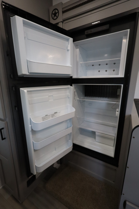 Used 2022 Bison 4 Horse LQ Slide-out Horse Trailer