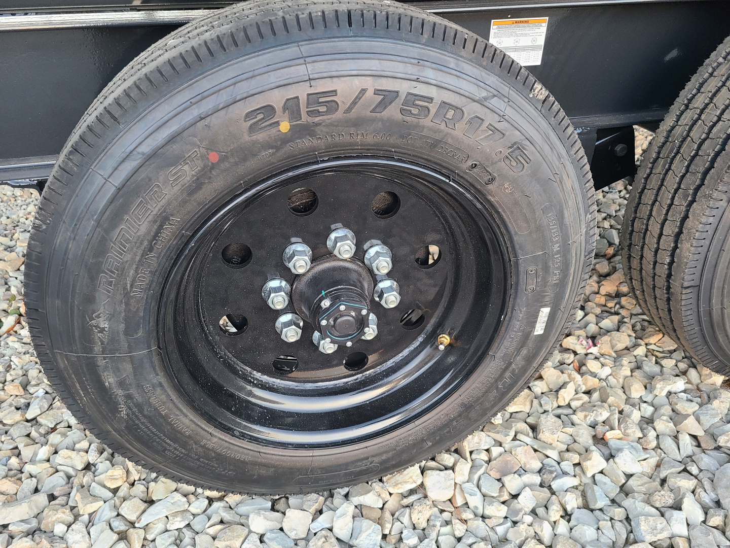 New Hillcrest 7 X 16 DUMP TRAILER, 17.6K, HYD JACK HD Ramps