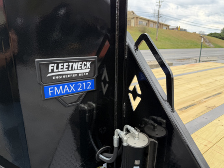 New 2026 Diamond C FMAX212 GOOSENECK TRAILER HYDRO DOVE & JACKS ALUMINUM OUTER RIMS WIRELESS REMOTE & SOLAR CHARGER