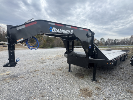 New 2026 Diamond C FMAX212 GOOSENECKTrailer PACESETTER EDITION , HYD DISC BRAKES, 17.5 WHEELS, ALUMINUM FLOOR & OUTER, 60” SPREAD AXLE, HYD DOVETAIL & JACKS