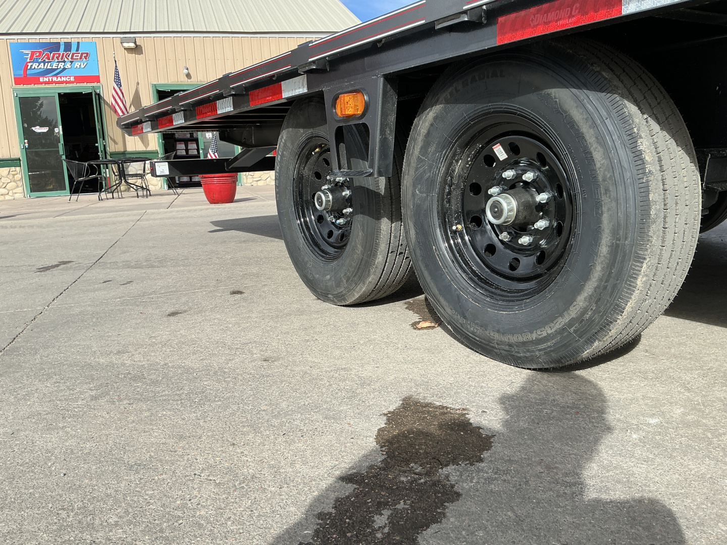 New 2026 Diamond C DET207 24X102 Flatbed Trailer