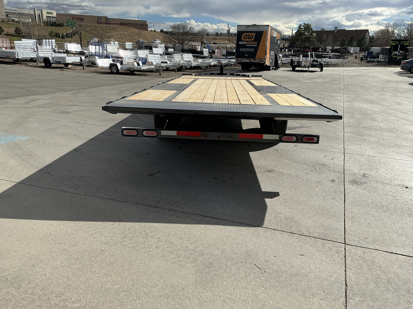 New 2026 Diamond C DET207 24X102 Flatbed Trailer