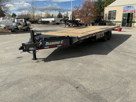 New 2026 Diamond C DET207 24X102 Flatbed Trailer