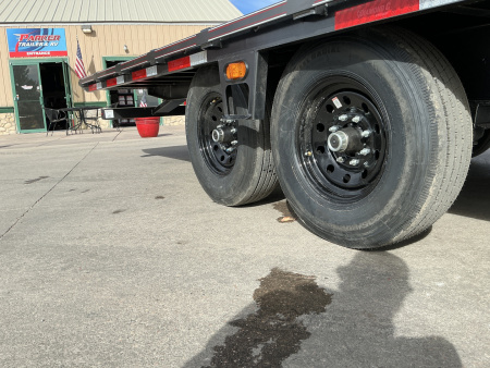 New 2026 Diamond C DET207 24X102 Flatbed Trailer