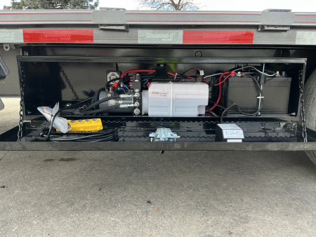 New 2026 Diamond C DET207 24X102 Flatbed Trailer