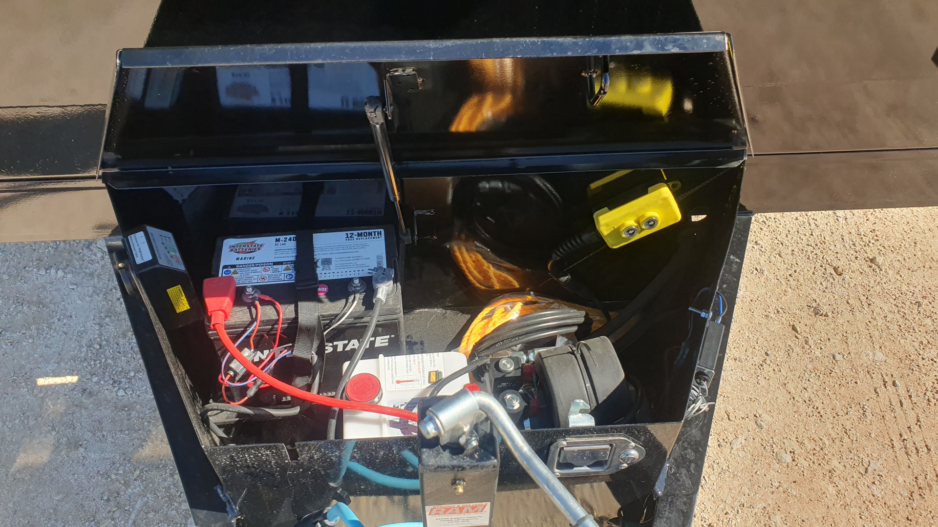 New 2026 PJ 72"x12' BP Tandem Axle Dump w/ 48" Sides – D3