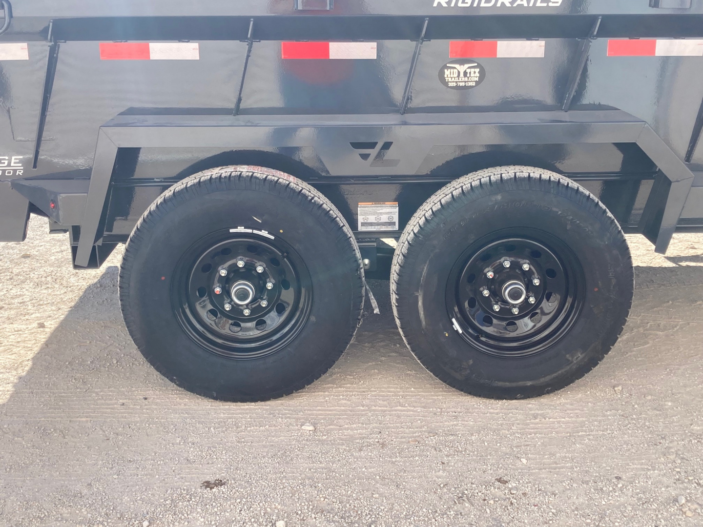 New 2026 Lamar Trailers BD 83" X 12' DL - 14K LOW-PRO DUMP TRAILER