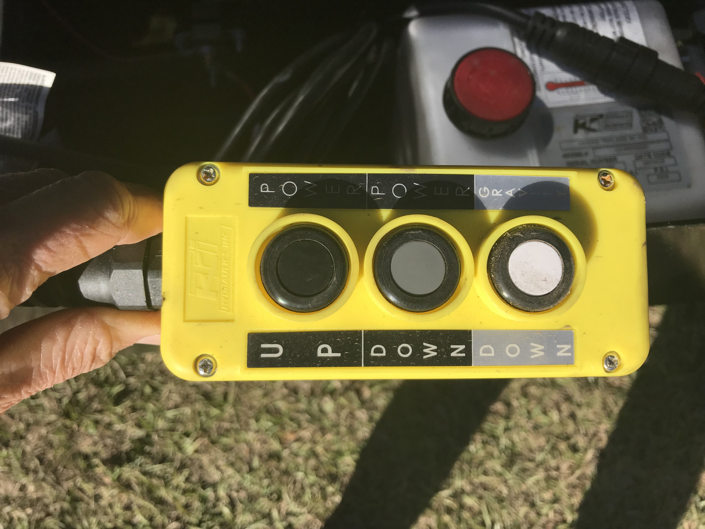 New 2026 Hawke Trailers 7X16GN15K Dump Trailer