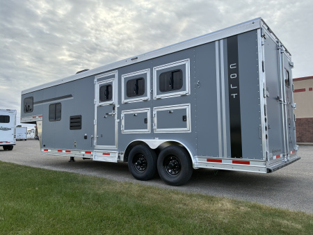 New 2026 Lakota 3H 9' LQ Horse Trailer
