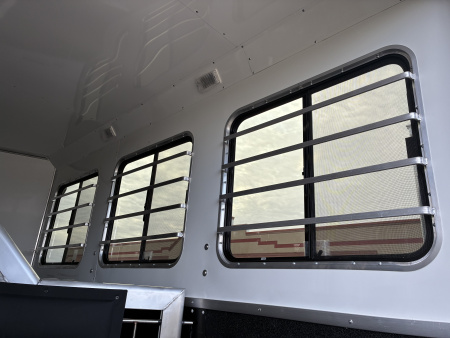 New 2026 Lakota 3H 9' LQ Horse Trailer