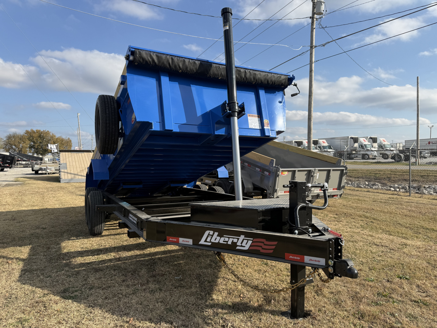 New 2026 Liberty LD14K83x16 Two-Tone Telescopic Hoist Dump Trailer w/ 14 Ply Tire Upg.