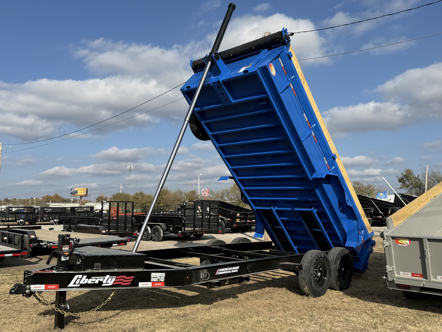 New 2026 Liberty LD14K83x16 Two-Tone Telescopic Hoist Dump Trailer w/ 14 Ply Tire Upg.