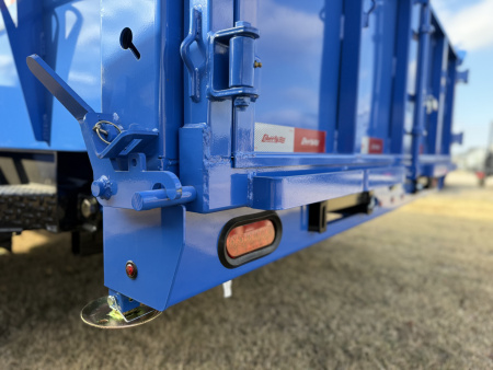 New 2026 Liberty LD14K83x16 Two-Tone Telescopic Hoist Dump Trailer w/ 14 Ply Tire Upg.