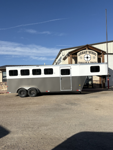 New 2025 Rover Trailers TETON GOOSENECK 4 Horse Trailer