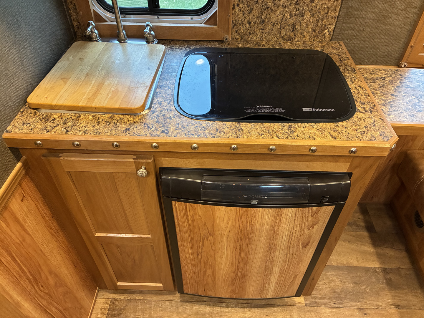 Used 2020 SMC 2H 9' LQ Horse Trailer