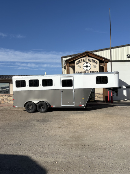 New 2025 Rover Trailers TETON GOOSENECK 3 Horse Trailer
