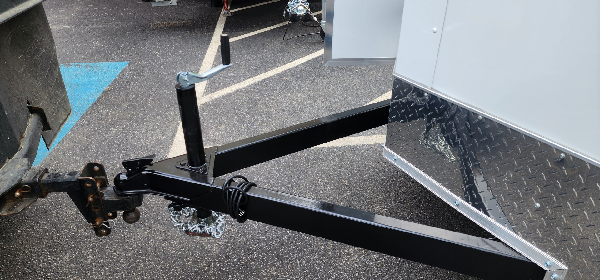 New SALE**6 x 12 Look ST DLX Cargo 3k w/ 4 Ladder Racks