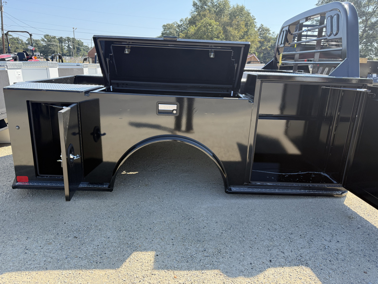 New 2026 CM Truck Beds TM-02975742SDDLX Truck Bed