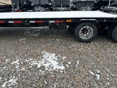 New 2026 MAXXD Gooseneck Trailer | 32' x 102' 30K GVWR