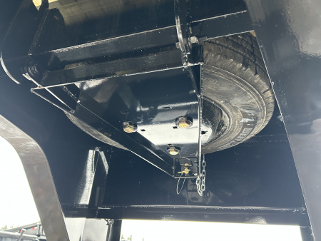 New 2026 MAXXD Gooseneck Trailer | 32' x 102' 30K GVWR