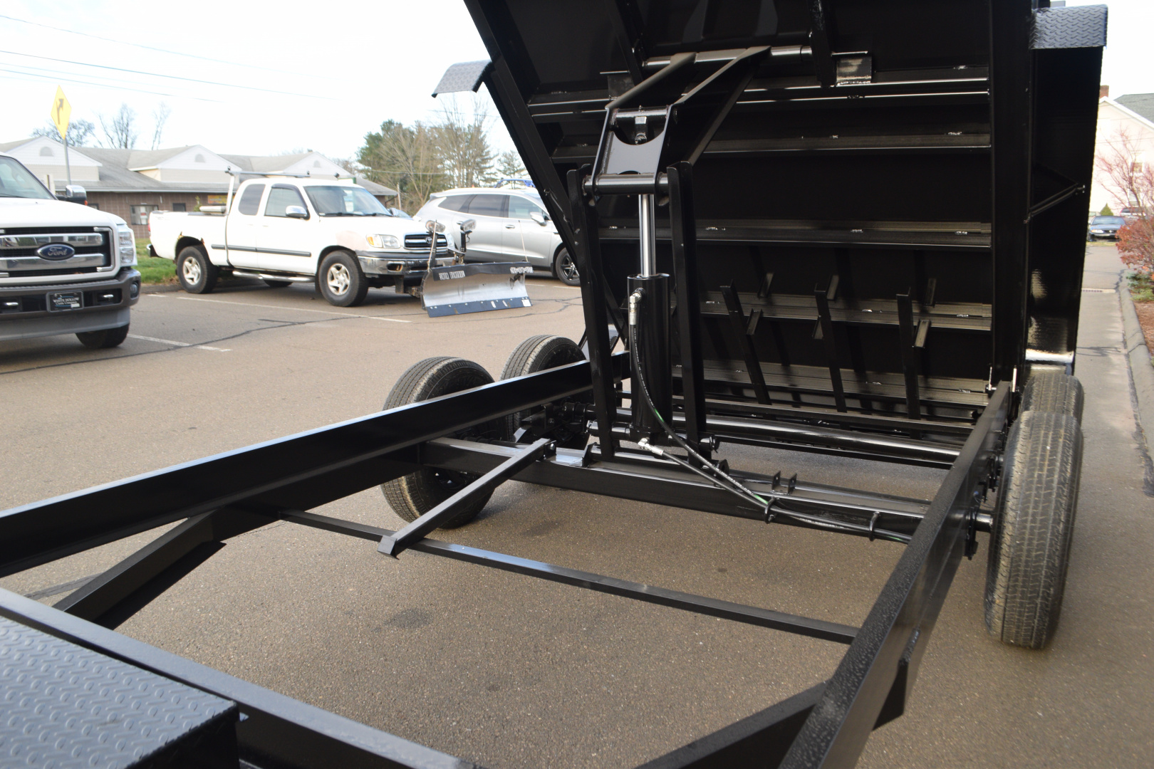 New Punch 6'11" x 14' Scissor Dump Trailer 14K