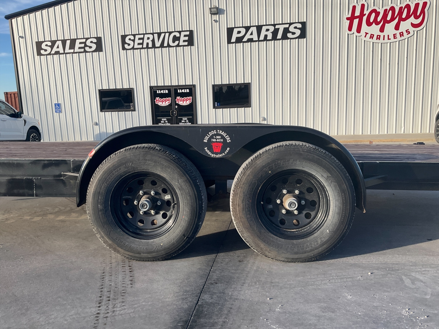 Used 2020 Bulldog 83"x18' Car Hauler